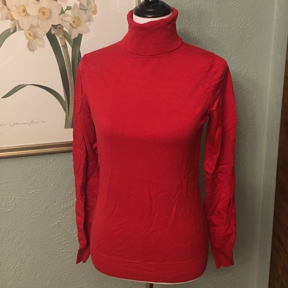 Banana Republic Sweaters - 💄 Lipstick Red BR Turtleneck 💄